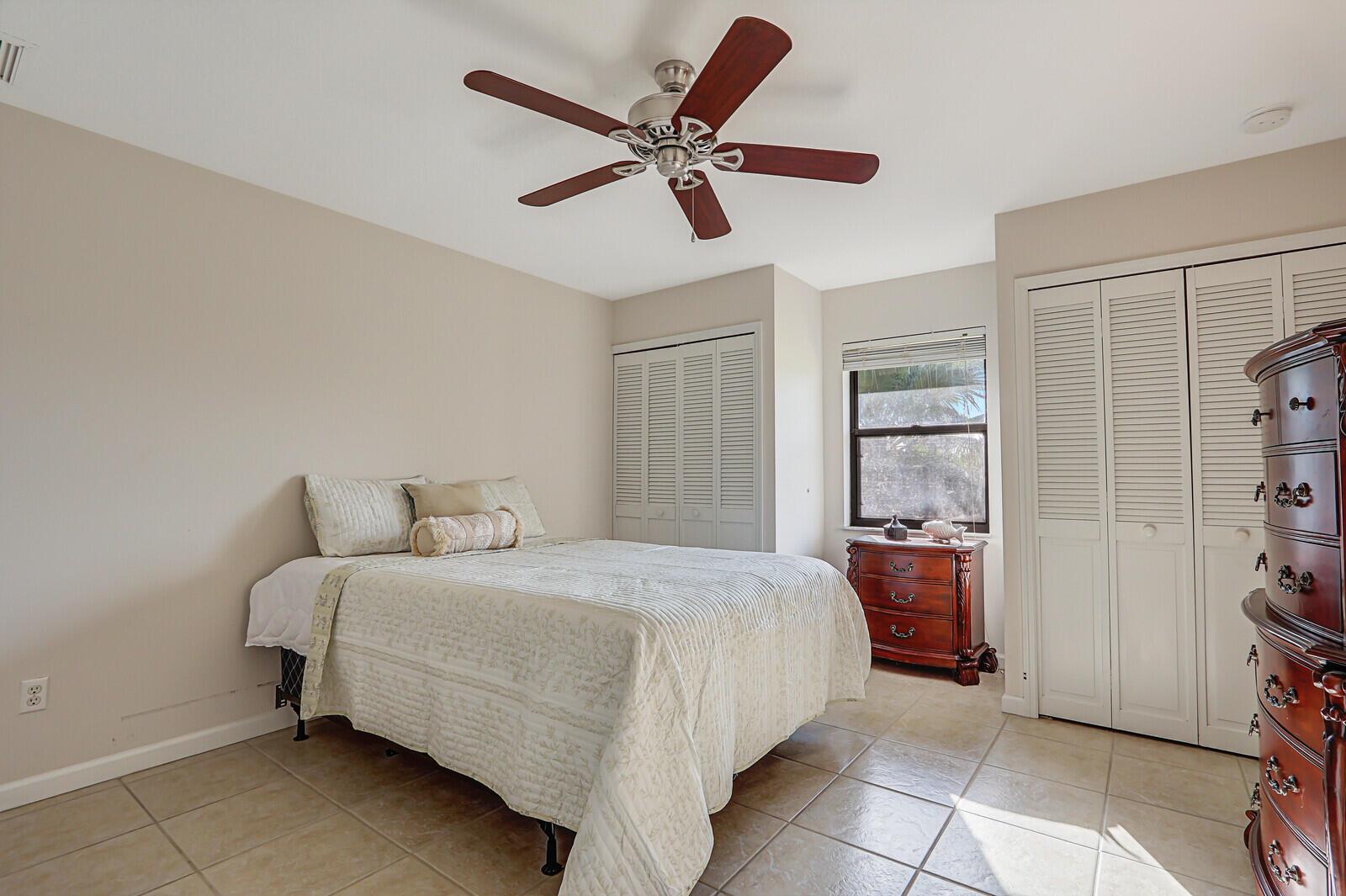 1991 3 / 2 1832 sq. ft. $ 2025-08-01 0 Photo