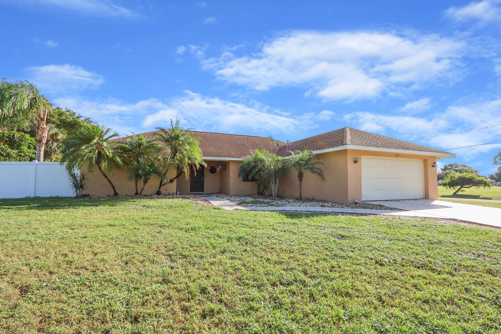 1991 3 / 2 1832 sq. ft. $ 2025-08-01 0 Photo