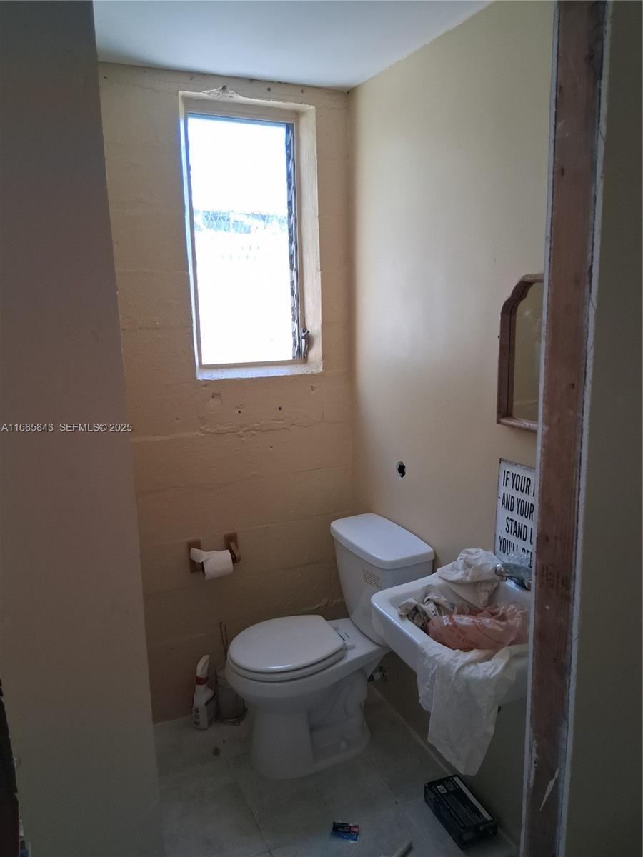   /   sq. ft. $ 2024-10-31 0 Photo