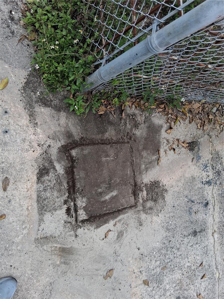   /   sq. ft. $ 2024-10-31 0 Photo