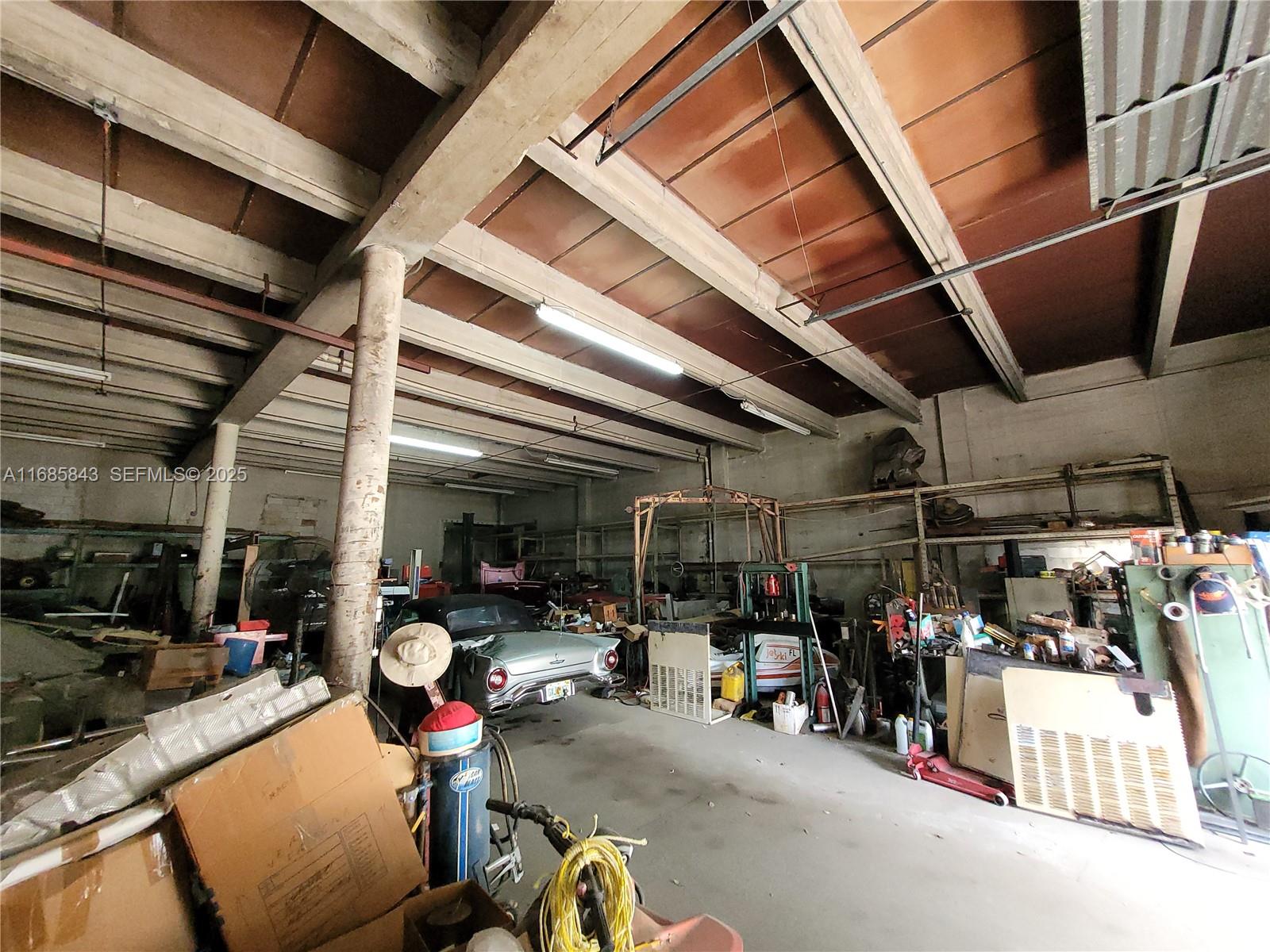   /   sq. ft. $ 2024-10-31 0 Photo