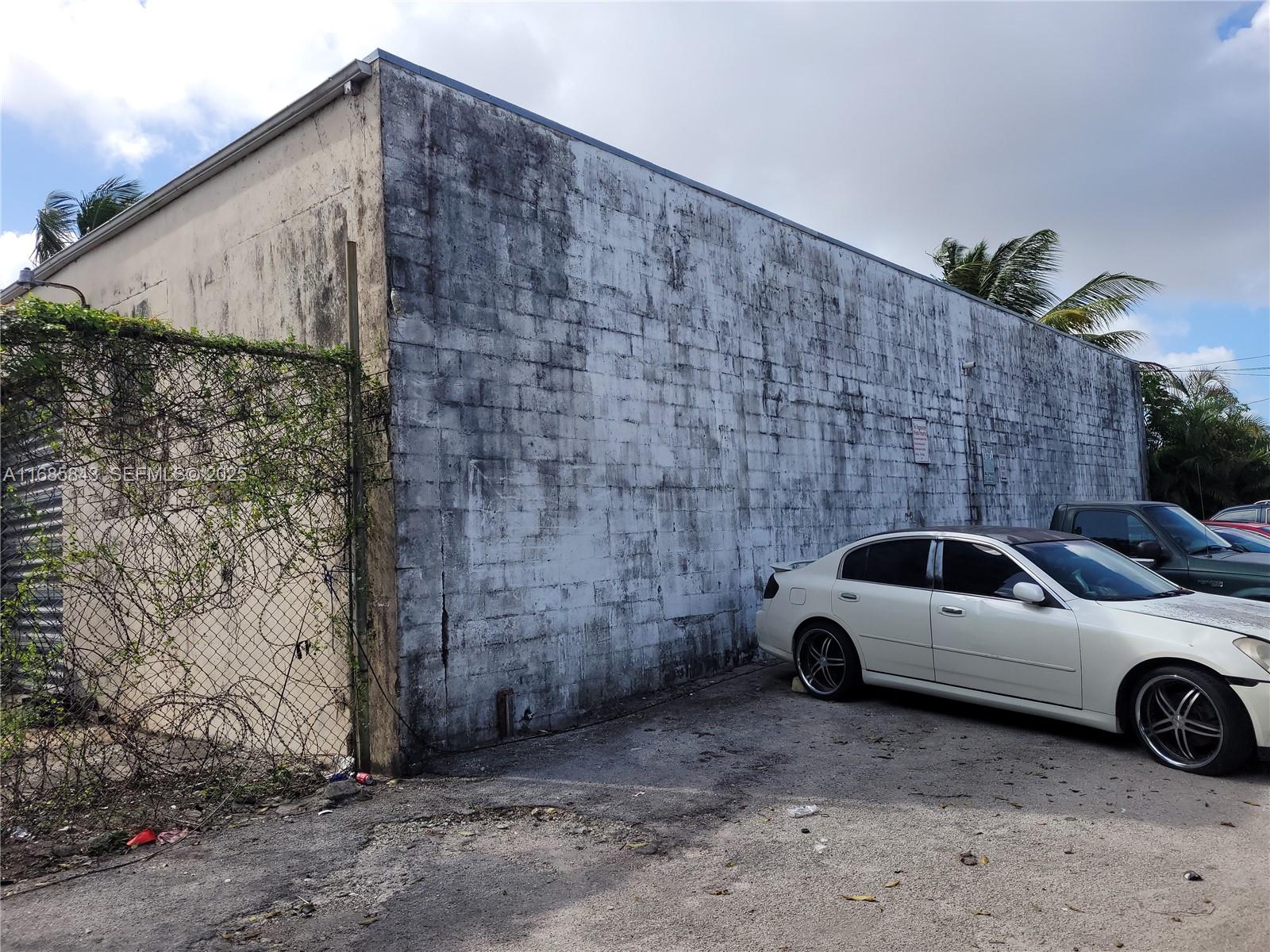   /   sq. ft. $ 2024-10-31 0 Photo