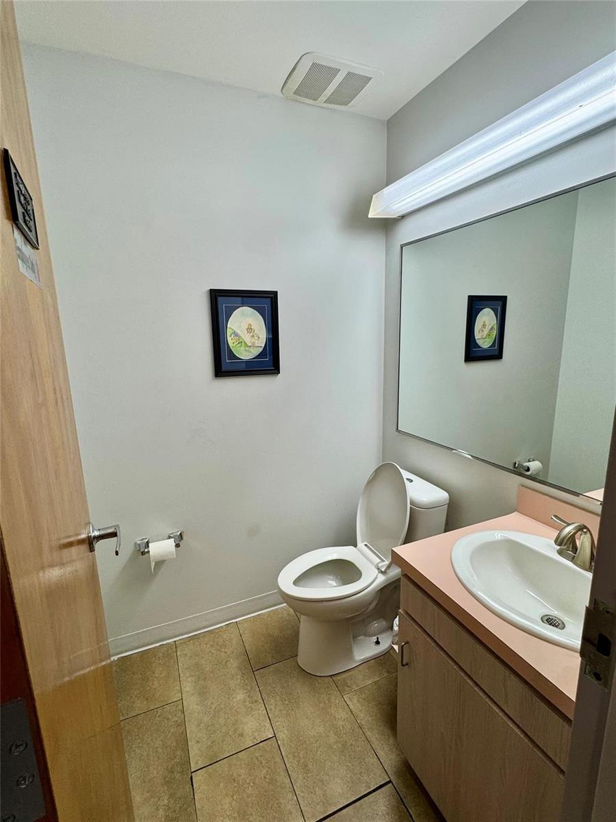 Подробнее 1-2 / 0 кв.футов $ 2024-11-12 0 Фото