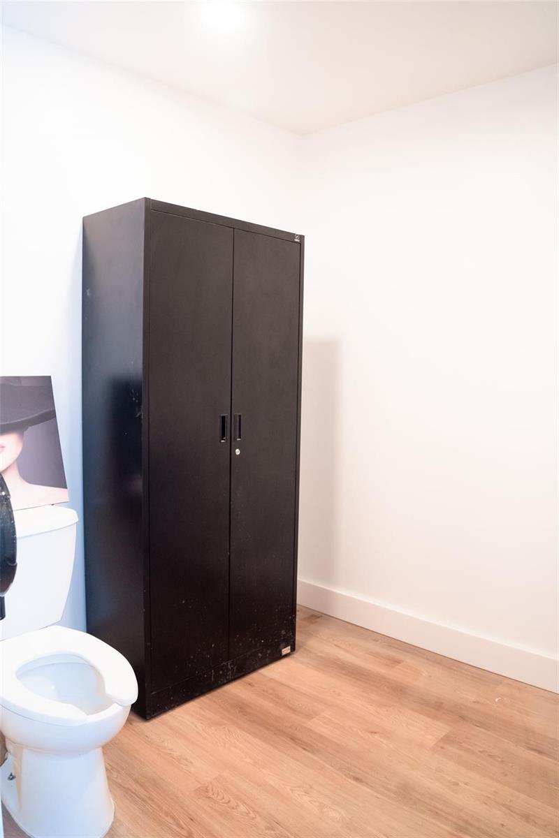 See details / 0 sq. ft. $ 2025-04-02 0 Photo