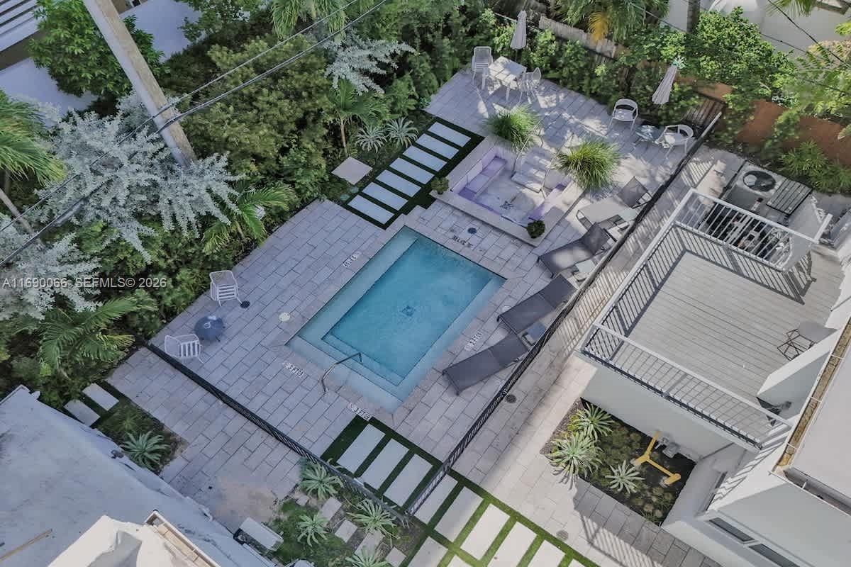   /   sq. ft. $ 2025-03-14 0 Photo