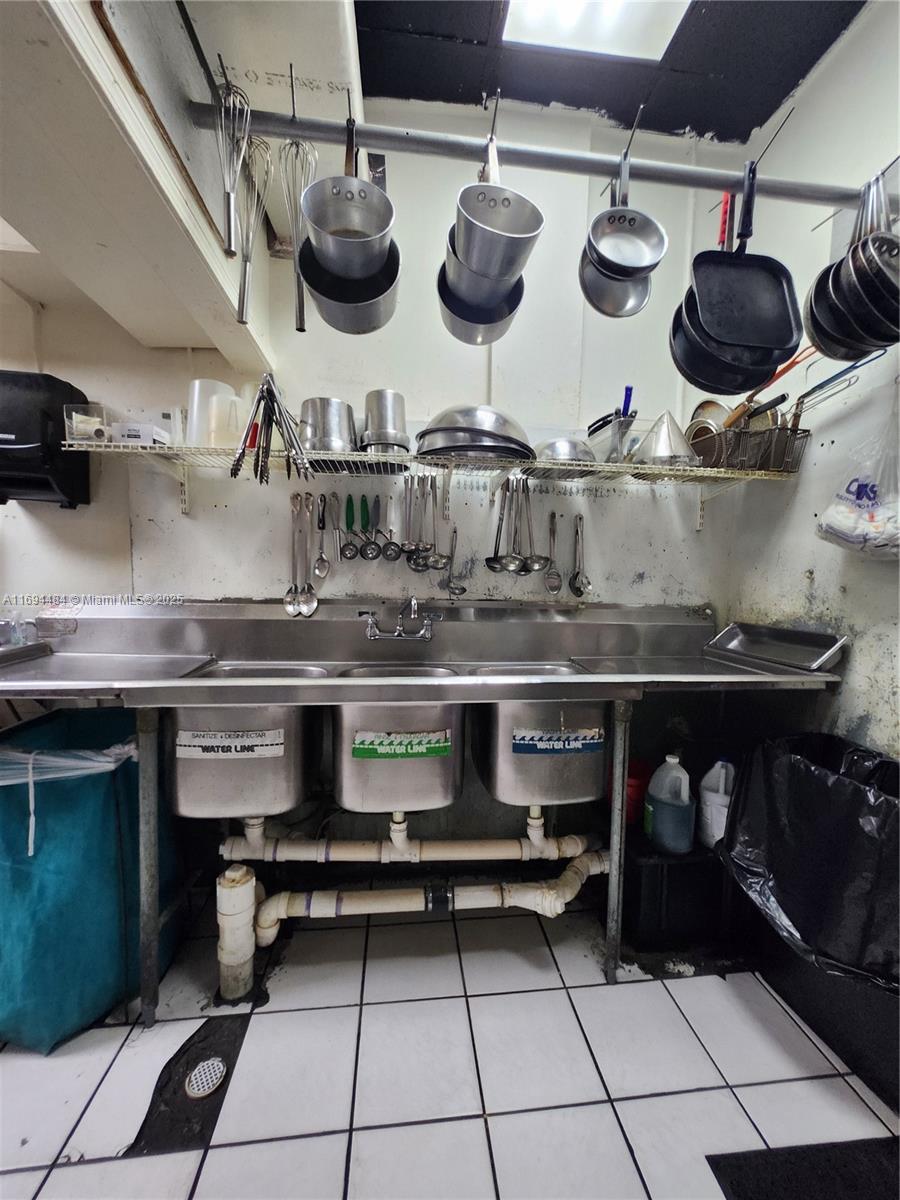 See details / sq. ft. $ 2025-06-02 0 Photo