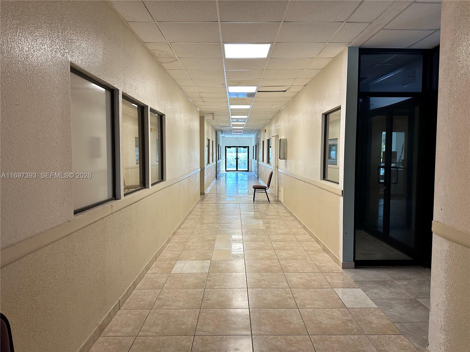 Ver detalles / sq. ft. $ 2024-11-20 0 foto