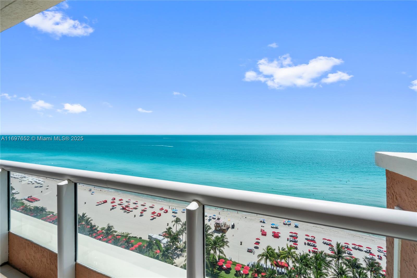 See details 1801 3 / 4 2736 sq. ft. $ 2024-11-21 0 Photo