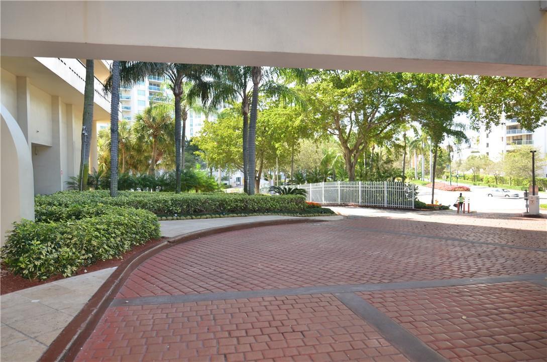 Photo of 19355 Turnberry #7-L, Aventura, Florida, 33180 - Photo 36