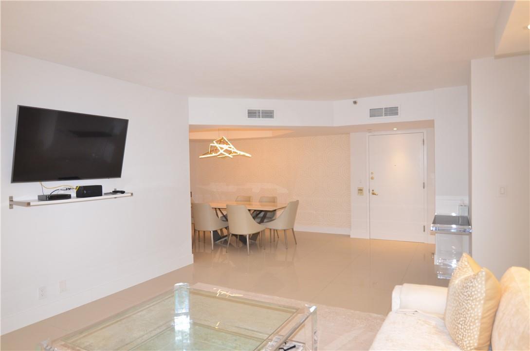 Photo of 19355 Turnberry #7-L, Aventura, Florida, 33180 - Photo 4