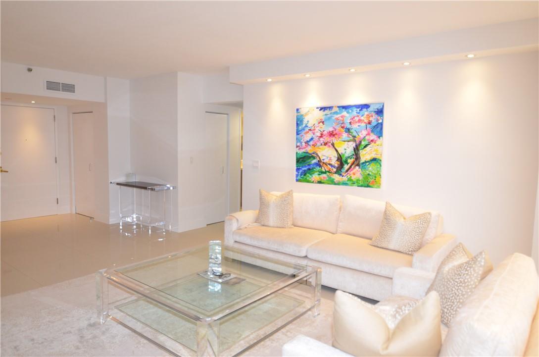 Photo of 19355 Turnberry #7-L, Aventura, Florida, 33180 - Photo 6