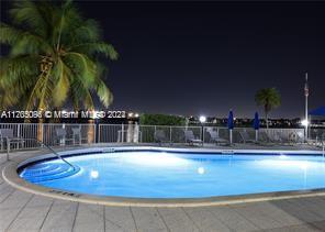 See details 205 1 / 2 873 sq. ft. $ 2025-12-09 0 Photo