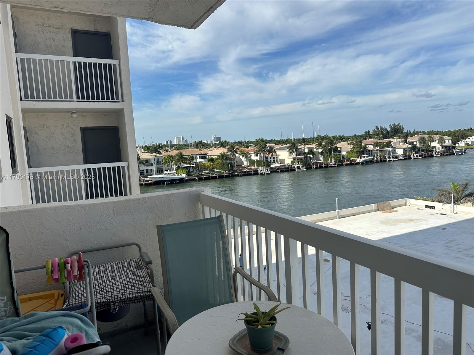 Photo of 1500 Ocean Dr  #5G, Hollywood, Florida, 33019 - 