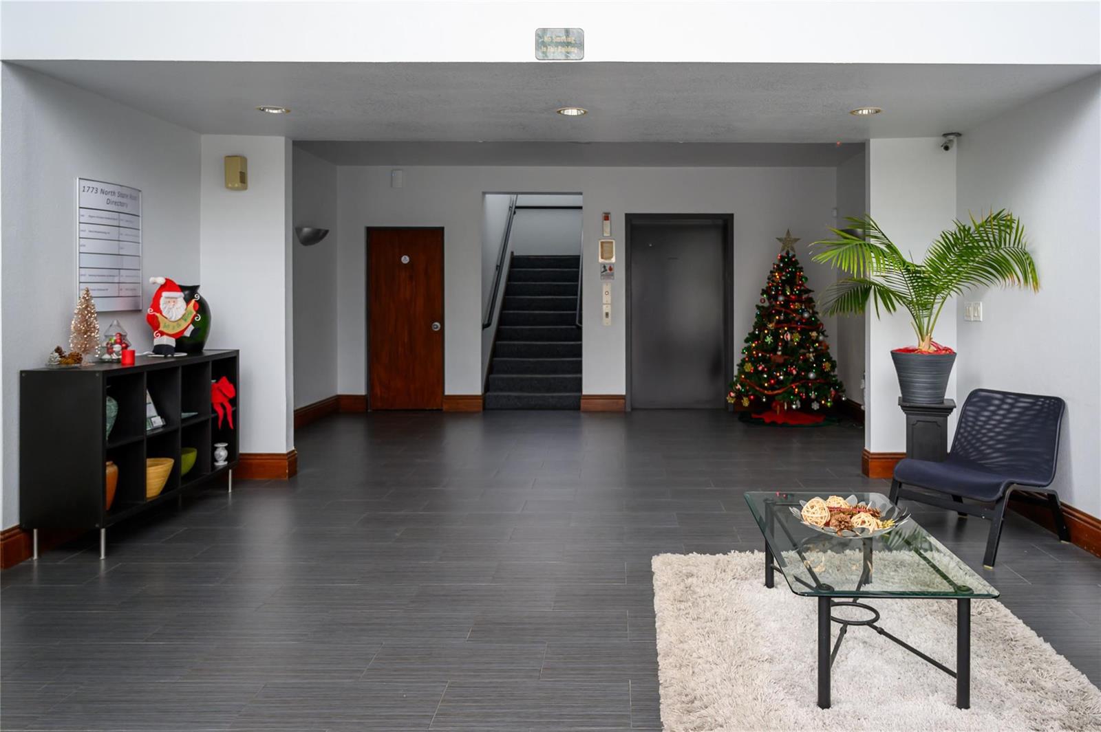 Ver detalles 102 / 0 sq. ft. $ 2026-06-15 0 foto