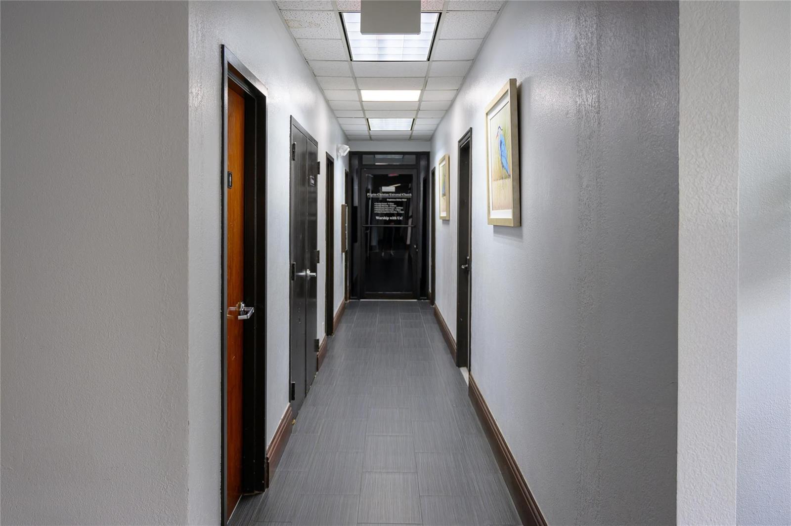 Ver detalles 102 / 0 sq. ft. $ 2026-06-15 0 foto