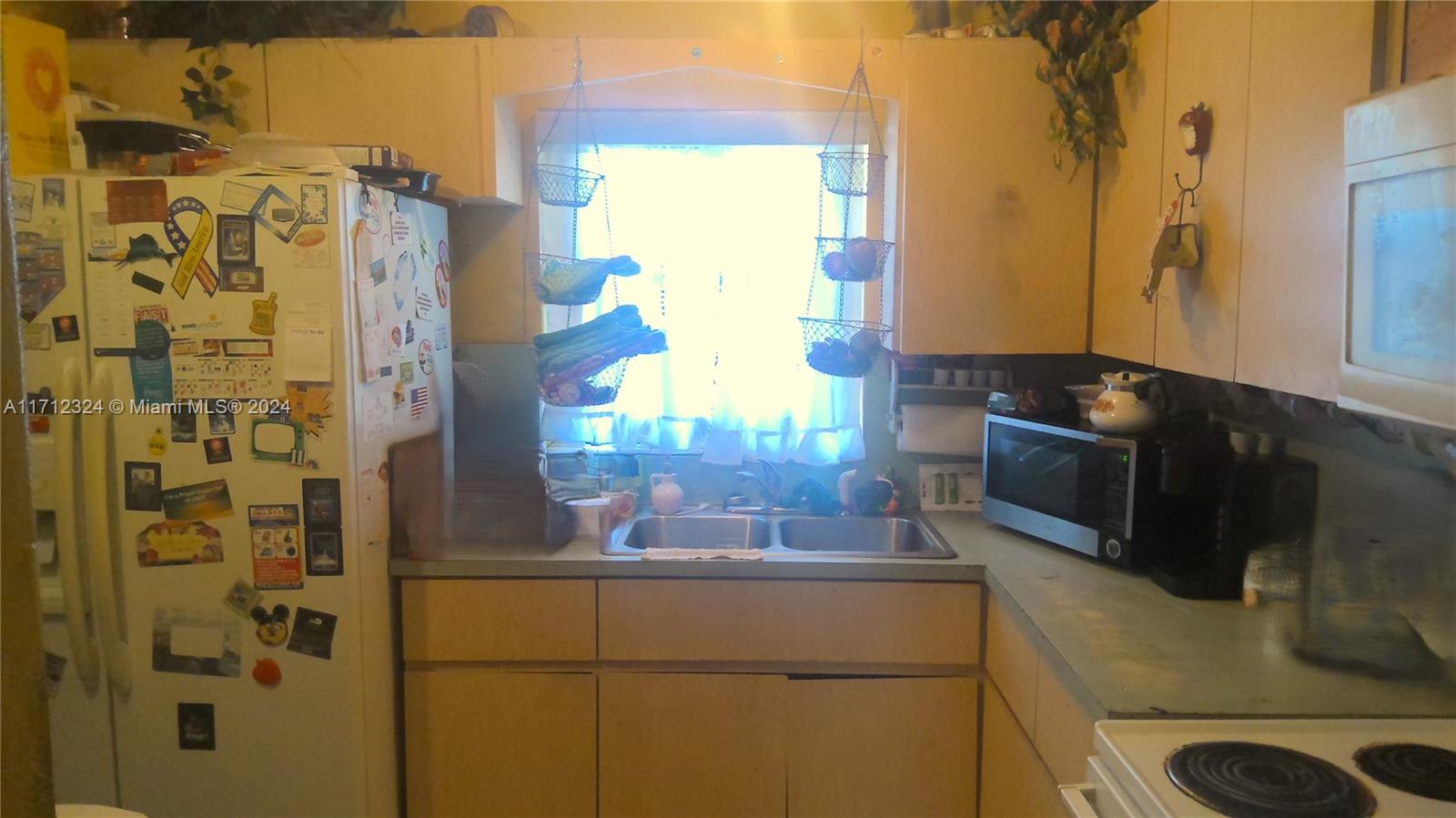 See details 8190 4 / 3 2250 sq. ft. $ 2025-07-09 0 Photo