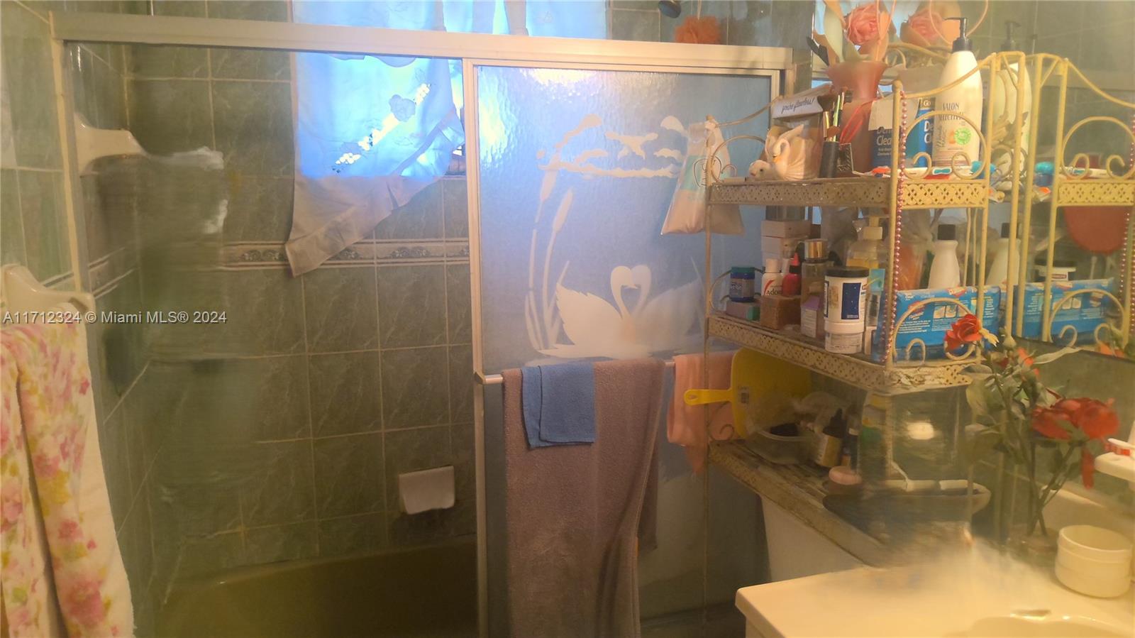 See details 8190 4 / 3 2250 sq. ft. $ 2025-07-09 0 Photo