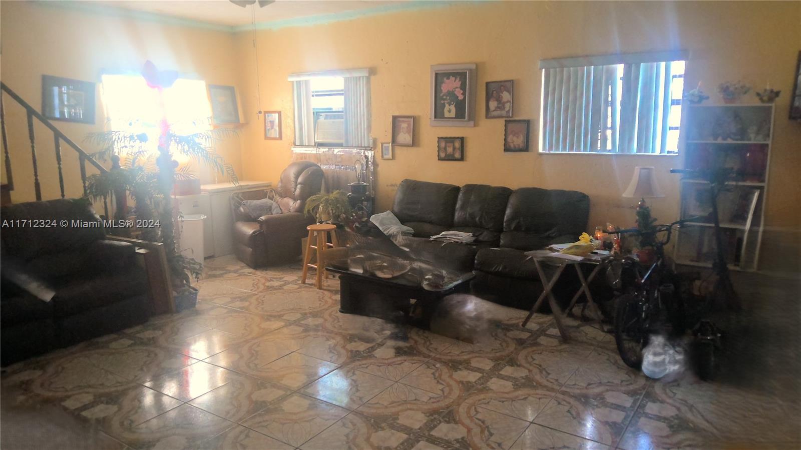 See details 8190 4 / 3 2250 sq. ft. $ 2025-07-09 0 Photo