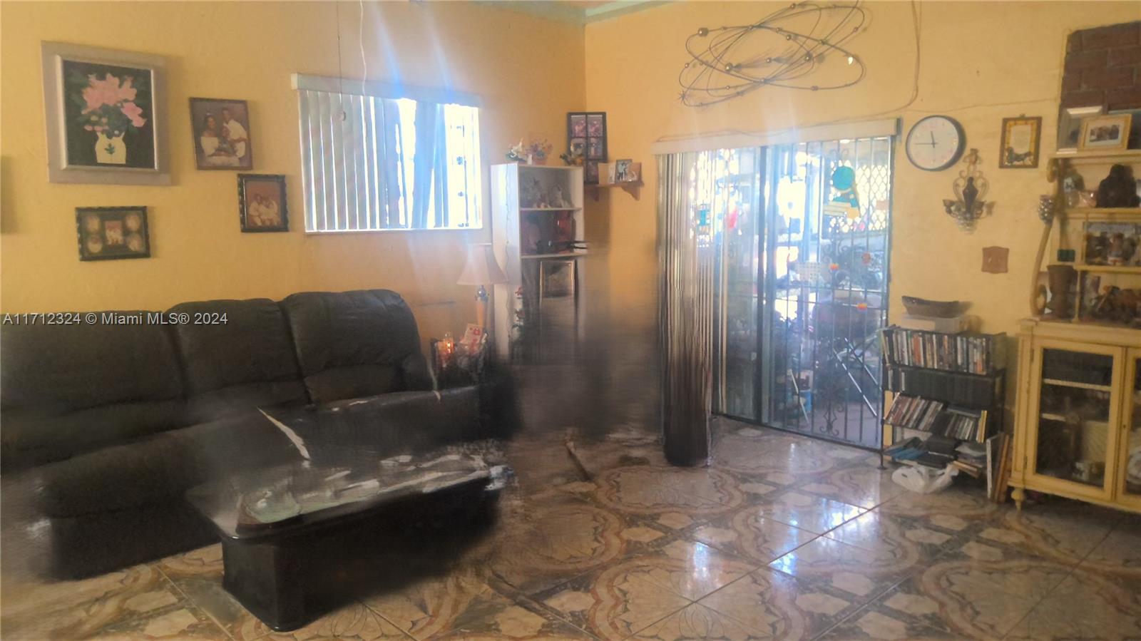See details 8190 4 / 3 2250 sq. ft. $ 2025-07-09 0 Photo