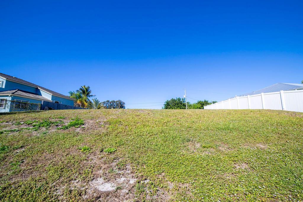   / 0  sq. ft. $ 2026-04-22 0 foto
