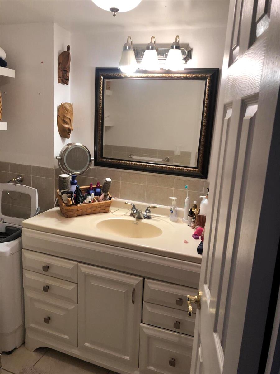See details 103 2 / 2 1135 sq. ft. $ 2026-02-20 0 Photo
