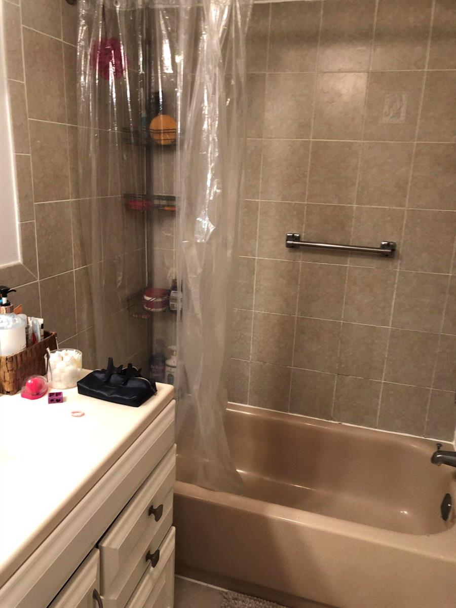 See details 103 2 / 2 1135 sq. ft. $ 2026-02-20 0 Photo