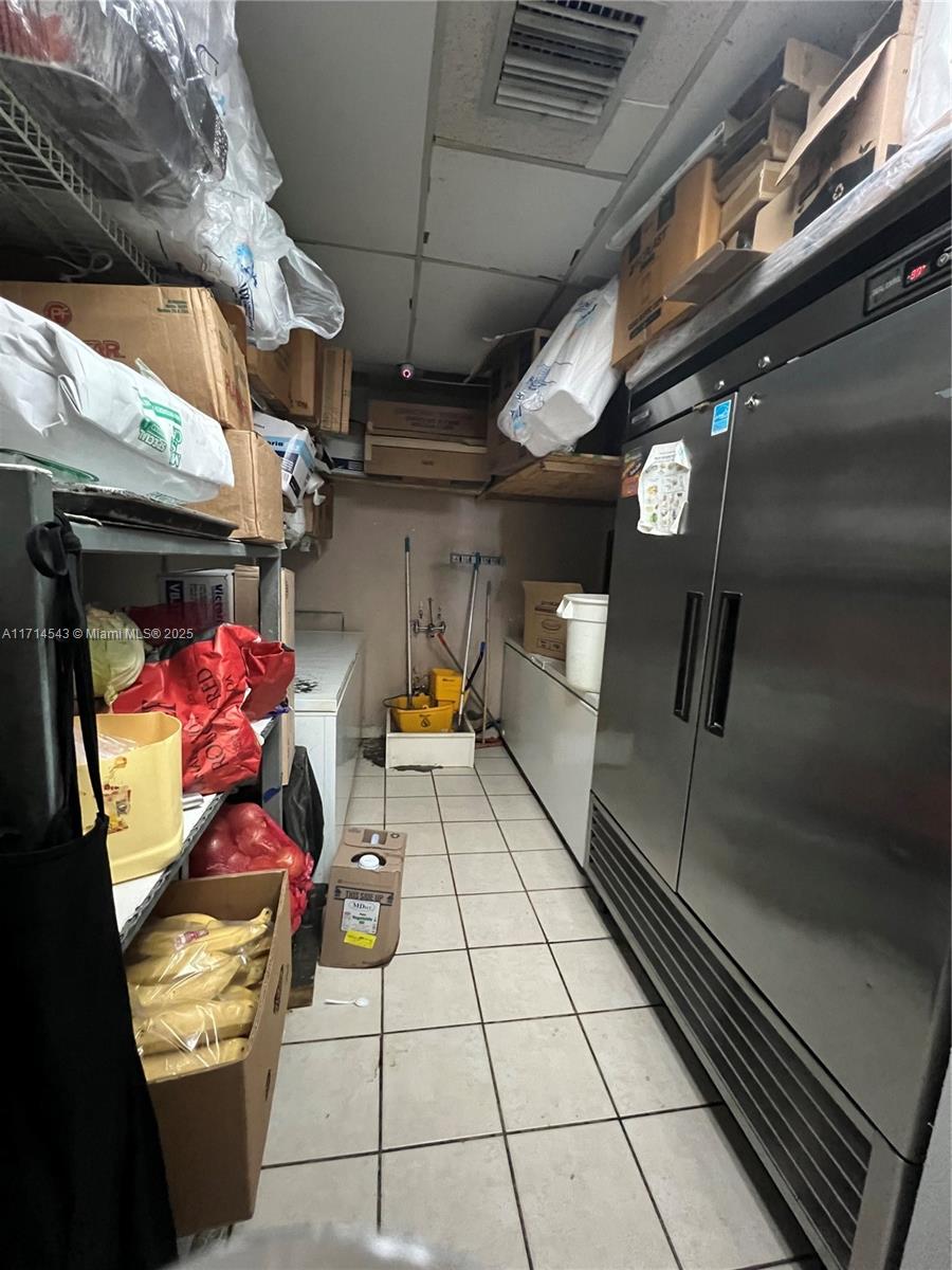 Ver detalles / sq. ft. $ 2024-12-27 0 foto