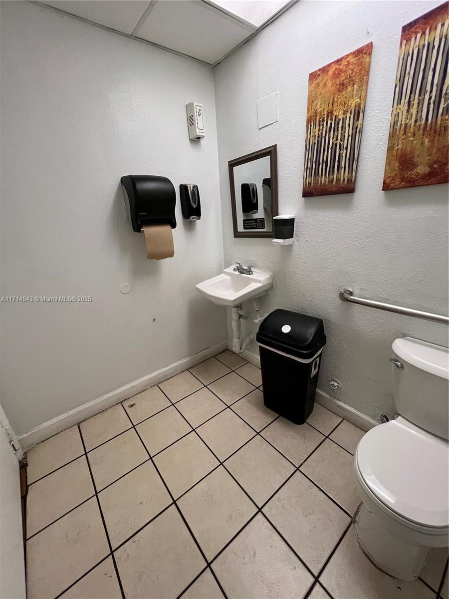 Ver detalles / sq. ft. $ 2024-12-27 0 foto