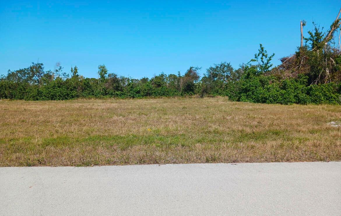   / 0  sq. ft. $ 2025-11-21 0 foto