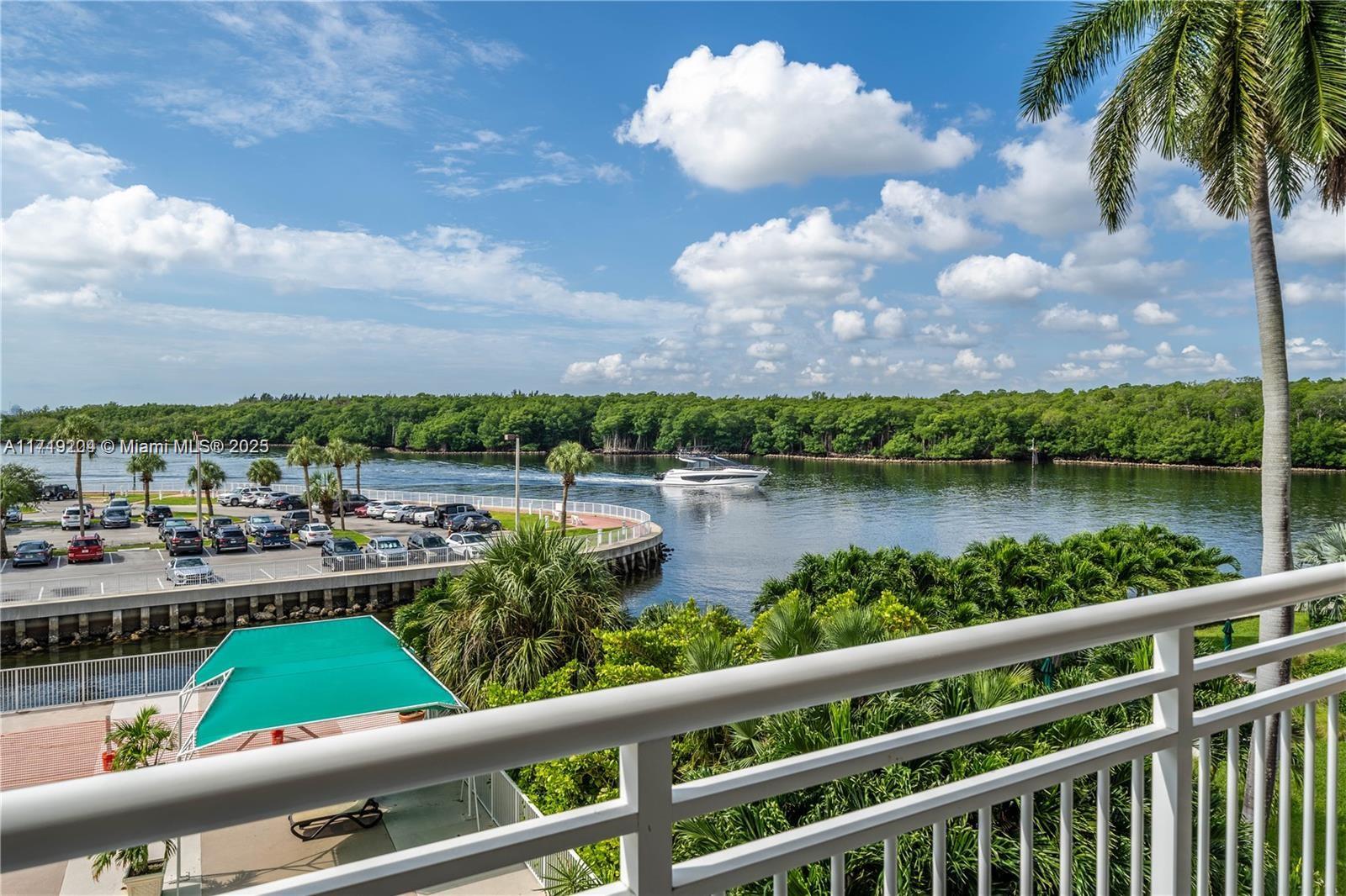 Photo of #210, Sunny Isles Beach, Florida, 33160 -