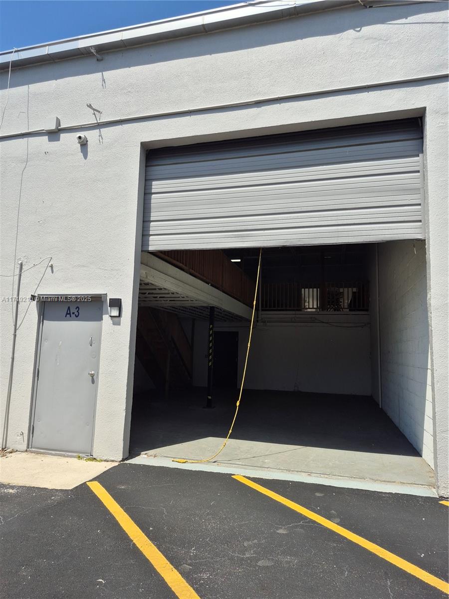 See details A 3 / sq. ft. $ 2025-08-04 0 Photo