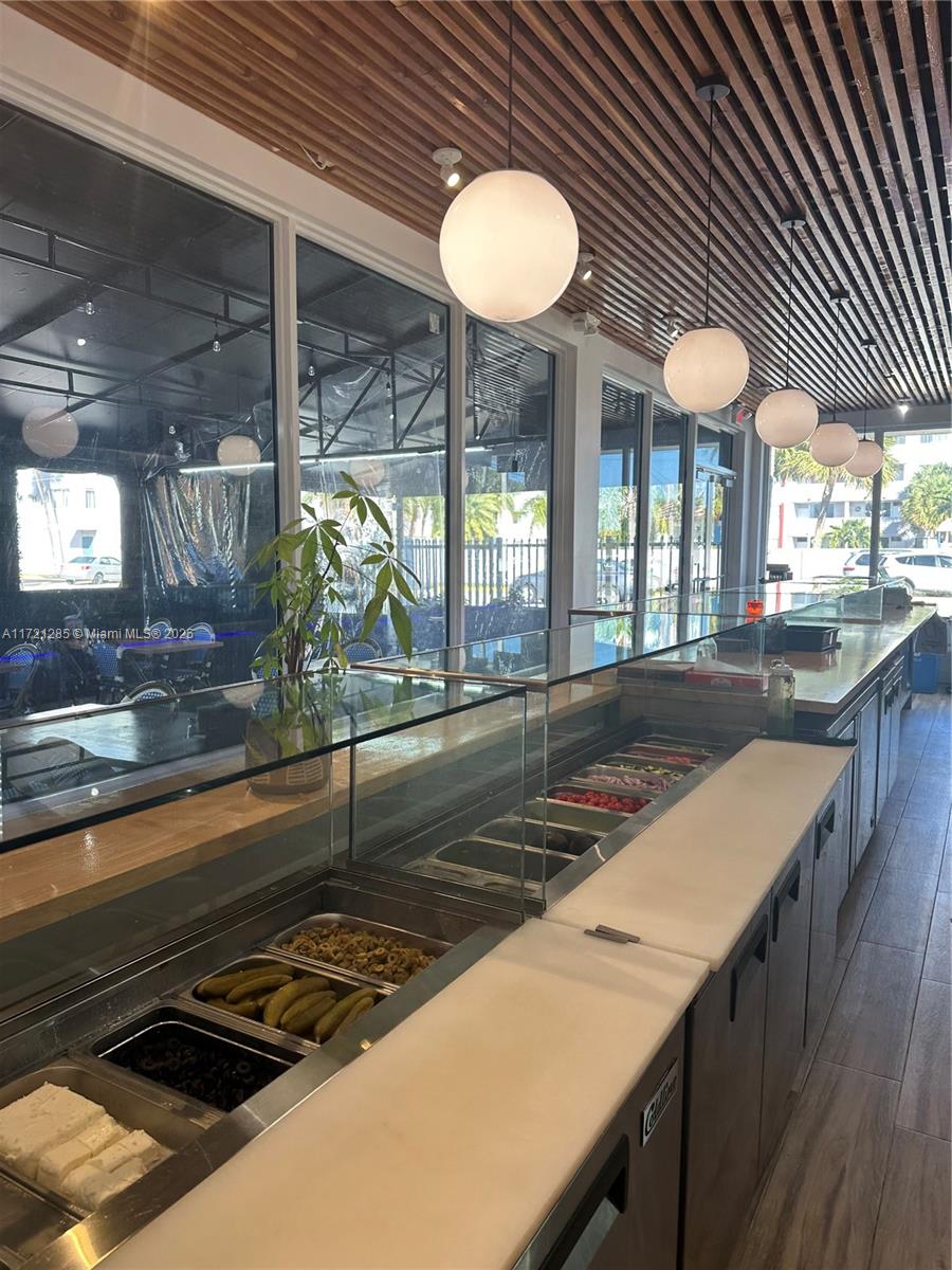See details / sq. ft. $ 2025-01-09 0 Photo