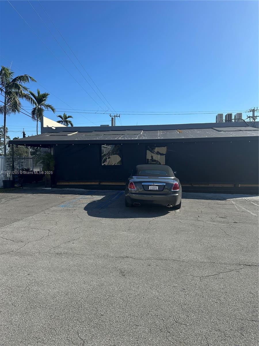 See details / sq. ft. $ 2025-01-09 0 Photo