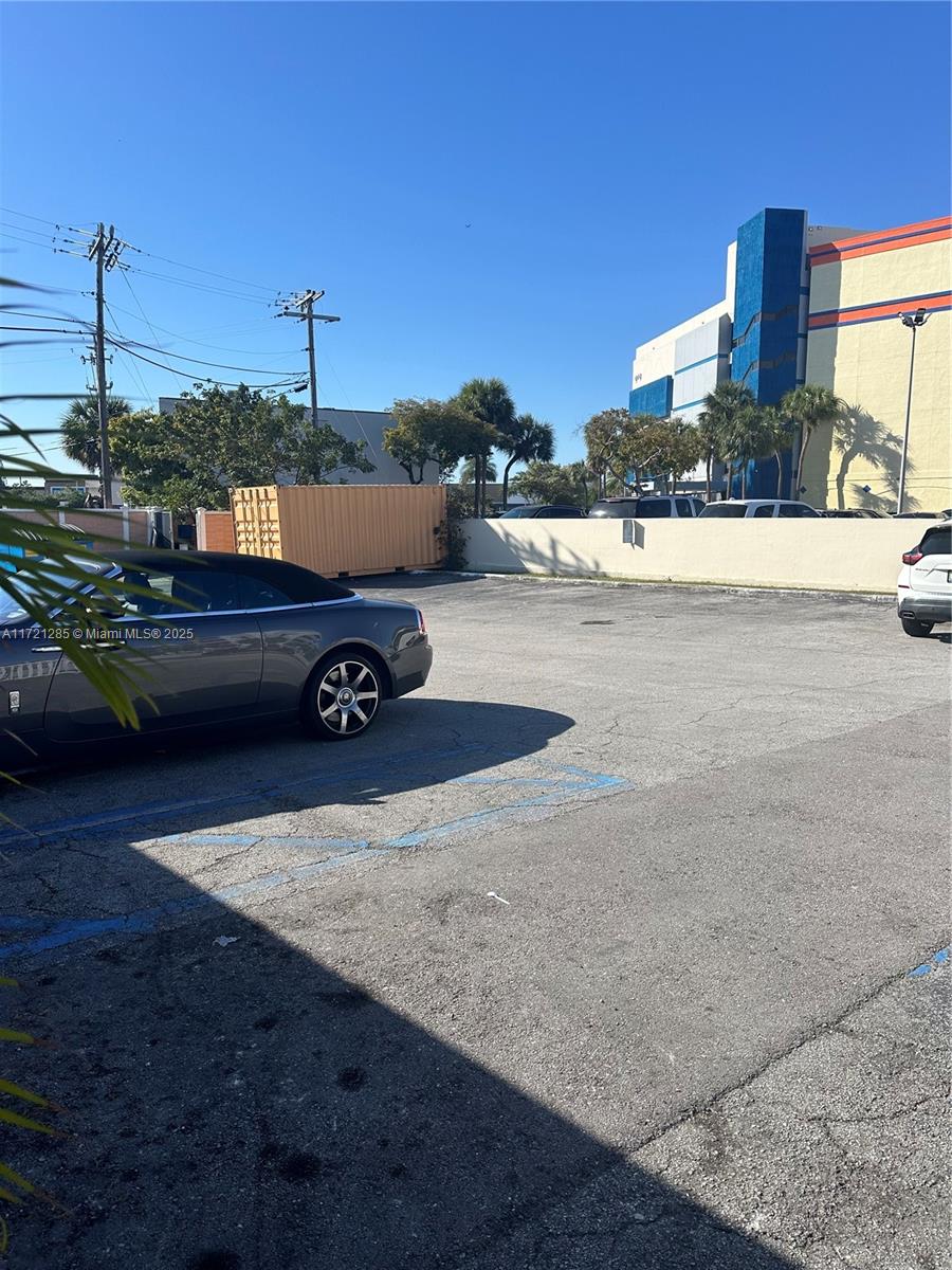 See details / sq. ft. $ 2025-01-09 0 Photo