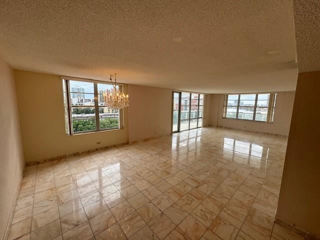 Ver detalles 814 3 / 3 2400 sq. ft. $ 2025-06-10 0 foto