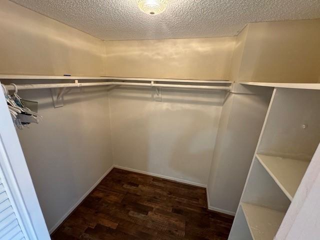 Ver detalles 814 3 / 3 2400 sq. ft. $ 2025-06-10 0 foto