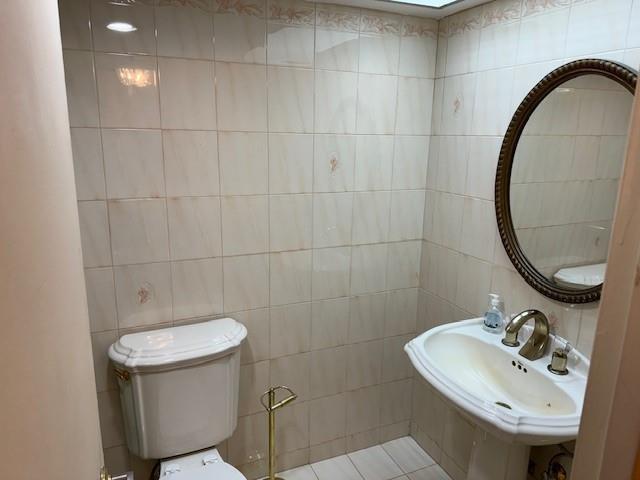 Ver detalles 814 3 / 3 2400 sq. ft. $ 2025-06-10 0 foto