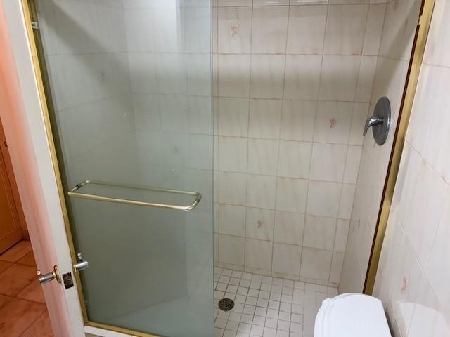 Ver detalles 814 3 / 3 2400 sq. ft. $ 2025-06-10 0 foto