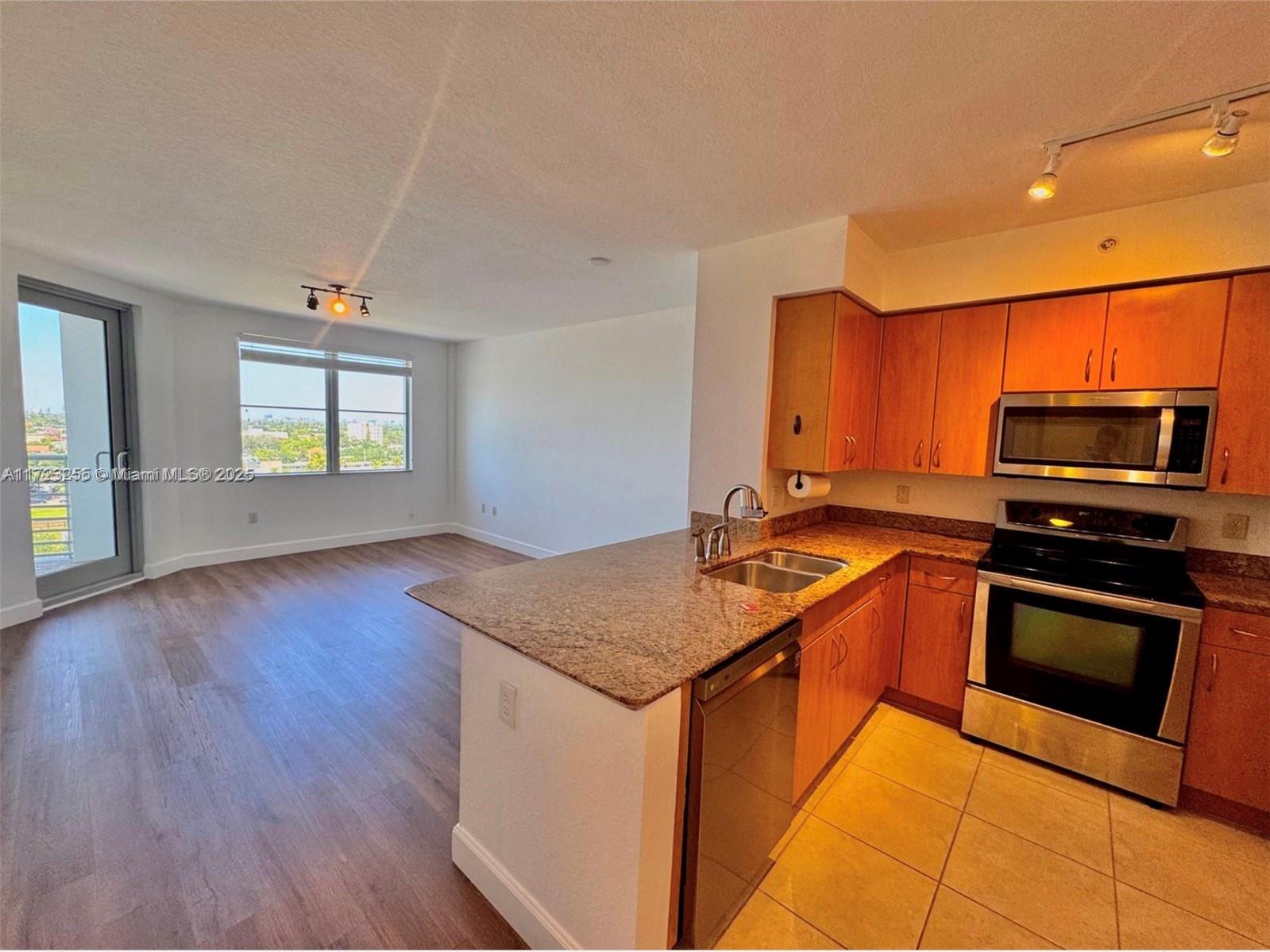 Photo of 1830 Radius Dr  #810, Hollywood, Florida, 33020 - 