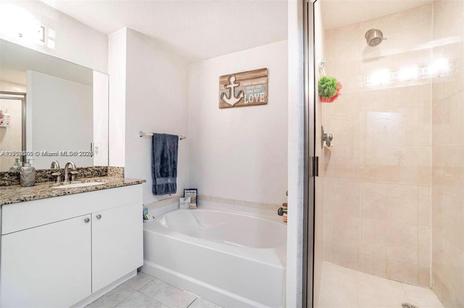 Photo of 1830 Radius Dr  #516, Hollywood, Florida, 33020 - 