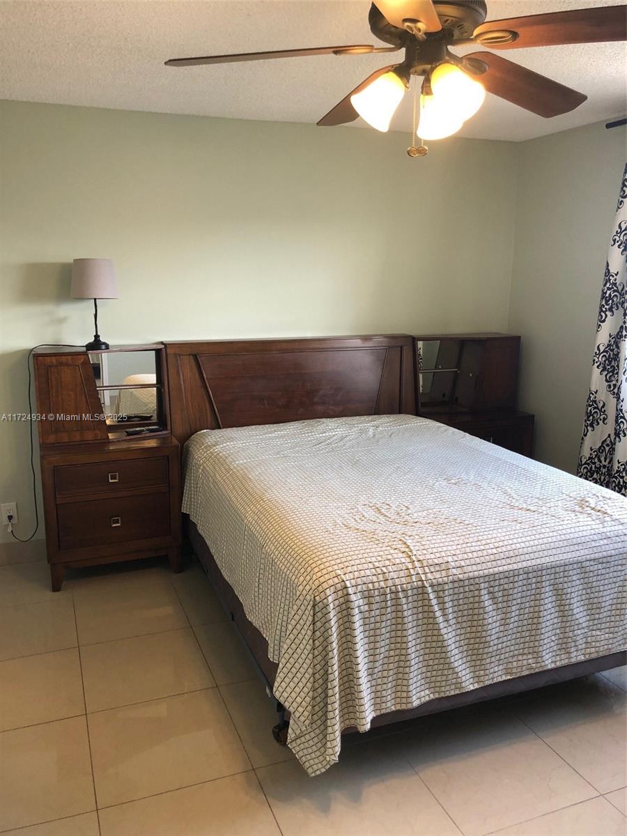 Photo of 319 14th Ave  #707, Hallandale Beach, Florida, 33009 - 