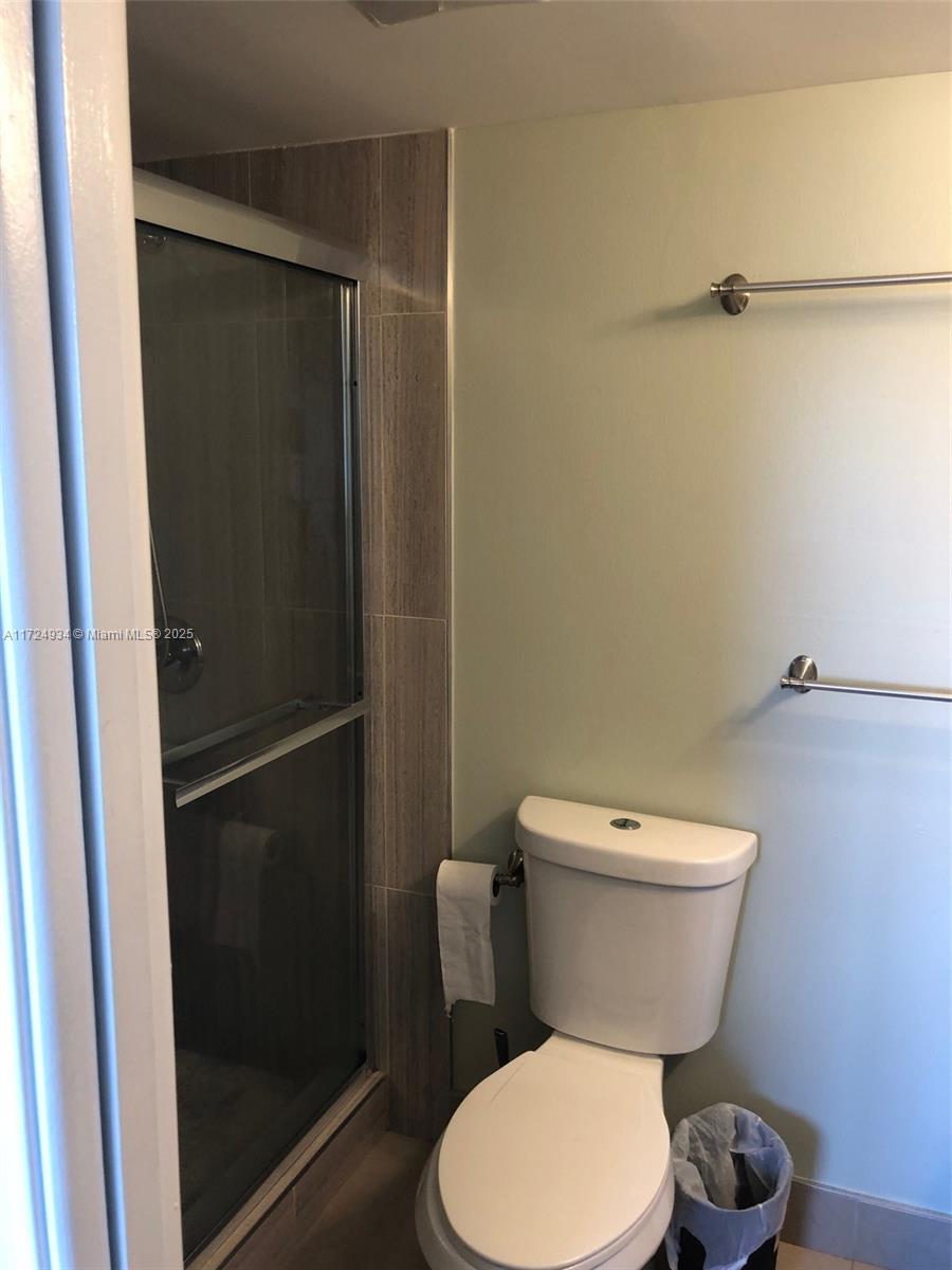 Photo of 319 14th Ave  #707, Hallandale Beach, Florida, 33009 - 