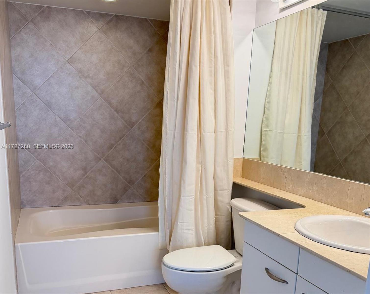 Photo of 2080 Ocean Dr #502, Hallandale Beach, Florida, 33009 - MASTER B