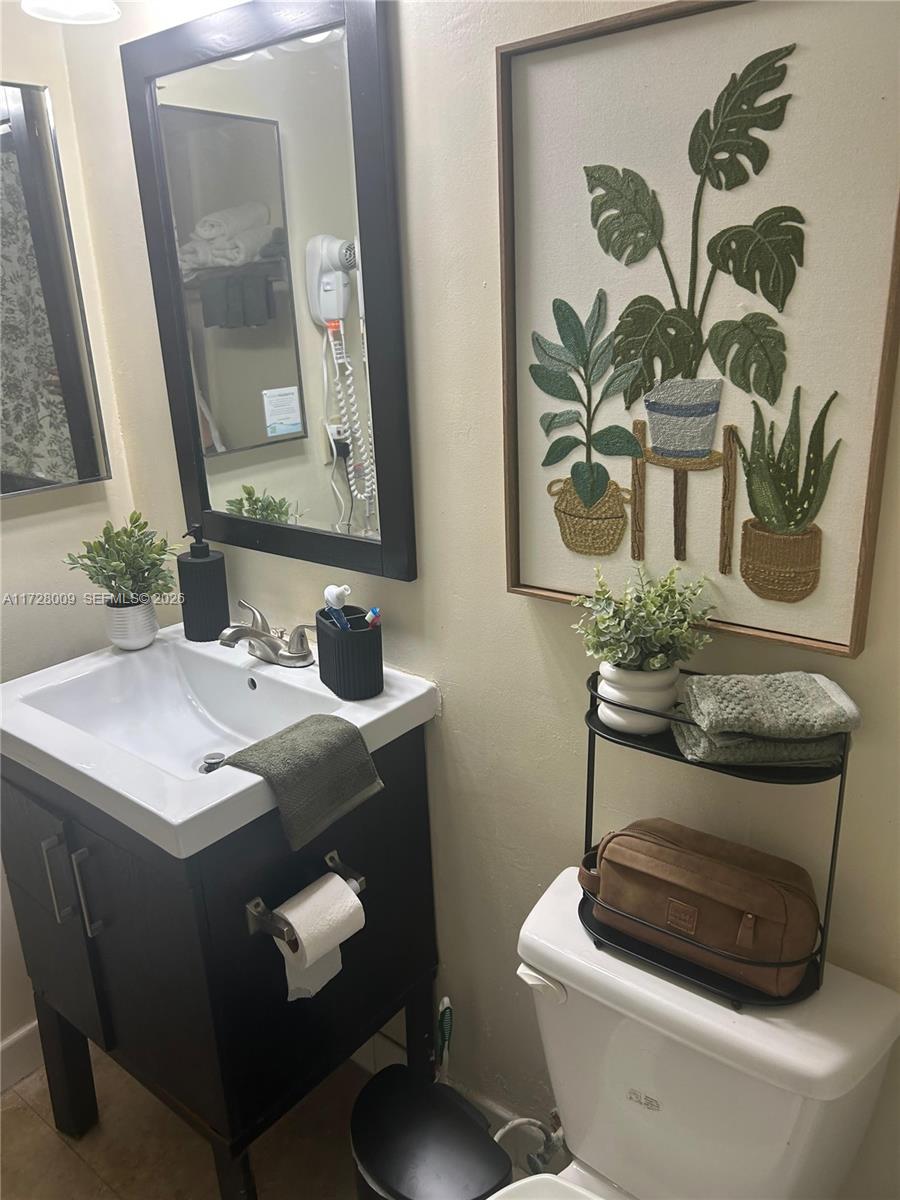 Photo of 19201 Collins Ave  #1141, Sunny Isles Beach, Florida, 33160 - 