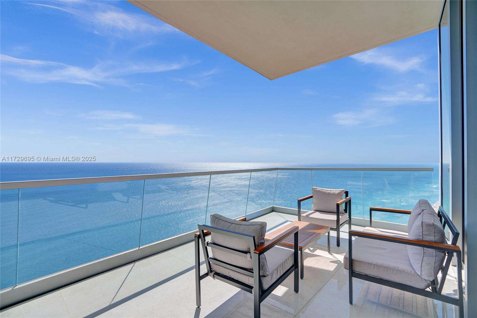 See details 4304 4 / 6 3252 sq. ft. $ 2025-01-22 0 Photo