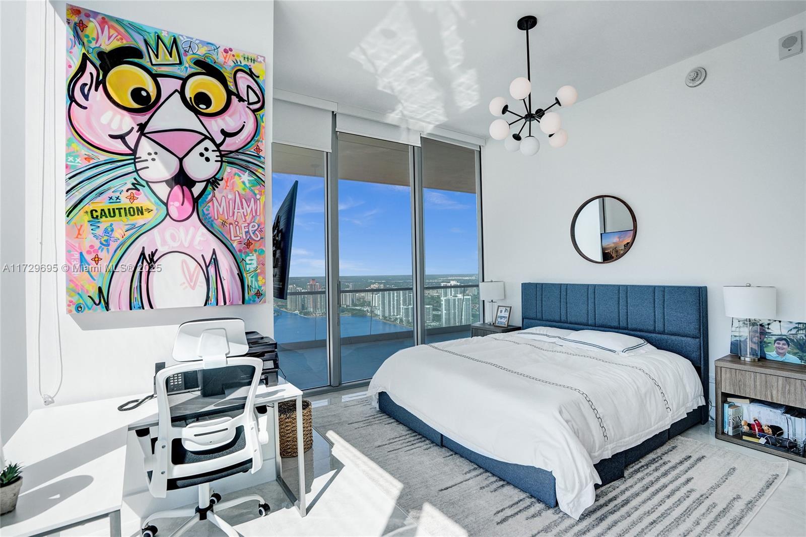 See details 4304 4 / 6 3252 sq. ft. $ 2025-01-22 0 Photo