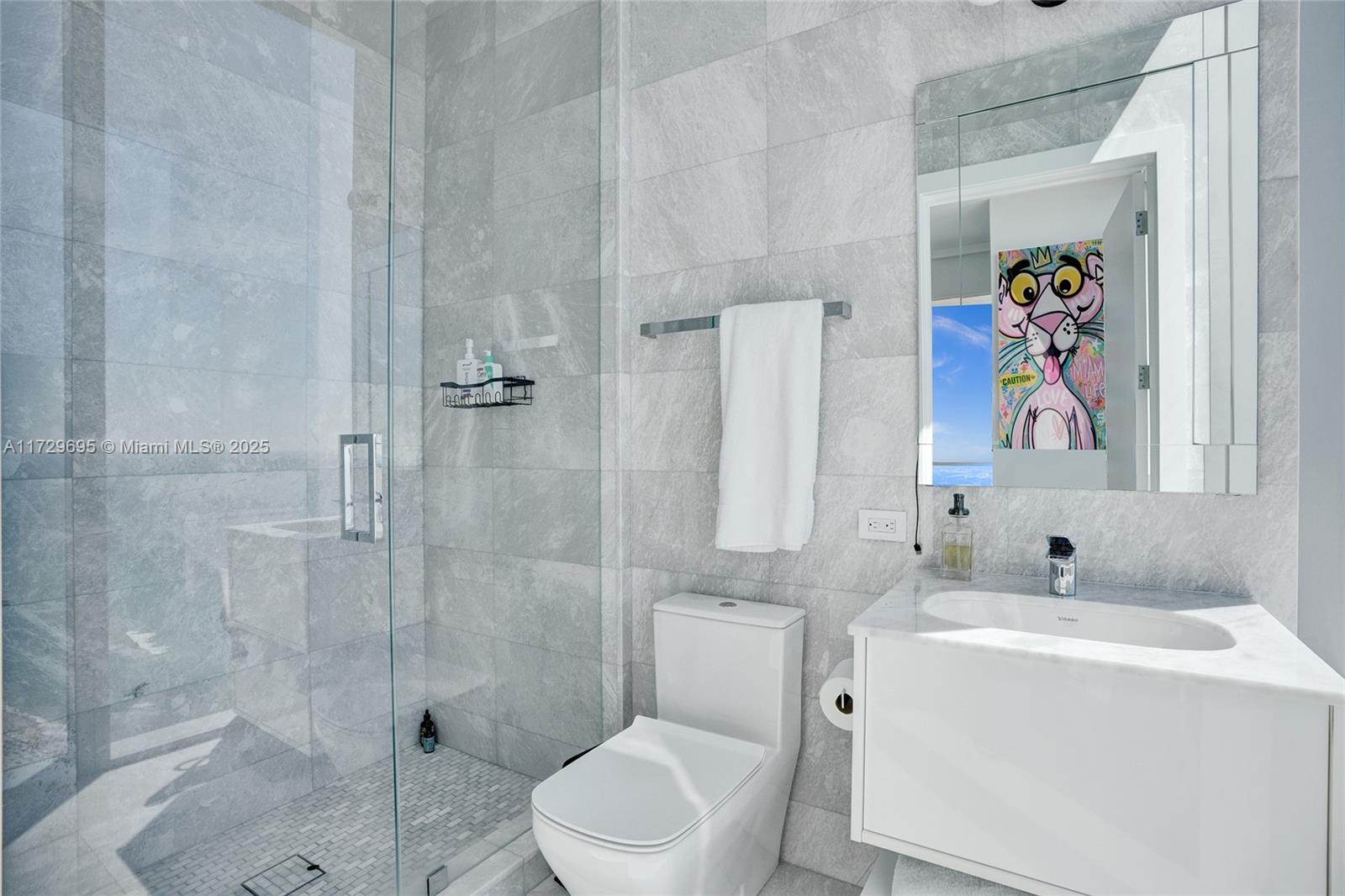 See details 4304 4 / 6 3252 sq. ft. $ 2025-01-22 0 Photo