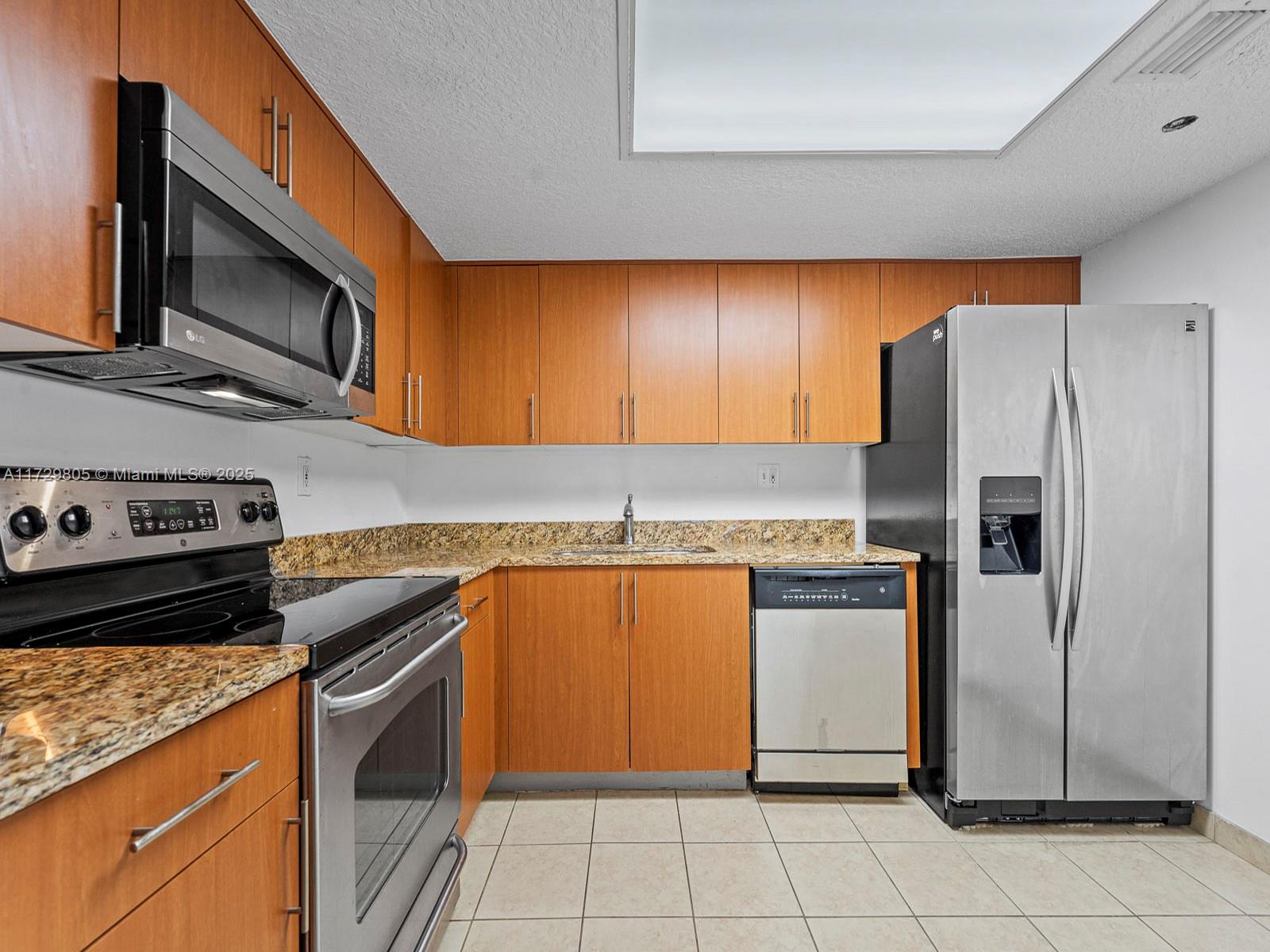 Photo of 3300 192nd St  #603, Aventura, Florida, 33180 - 