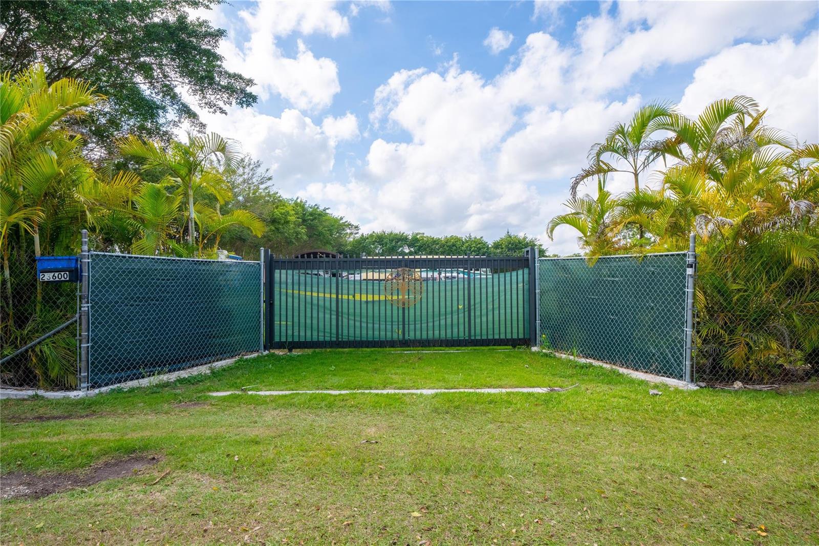   / 0  sq. ft. $ 2026-02-10 0 foto