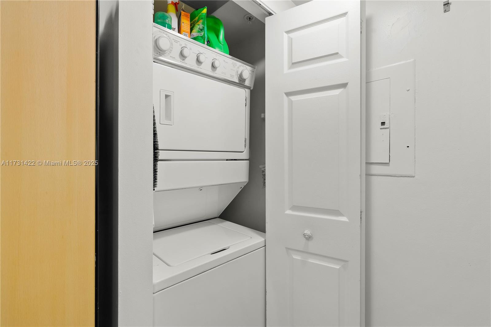 Photo of 2080 Ocean Dr #506, Hallandale Beach, Florida, 33009 -